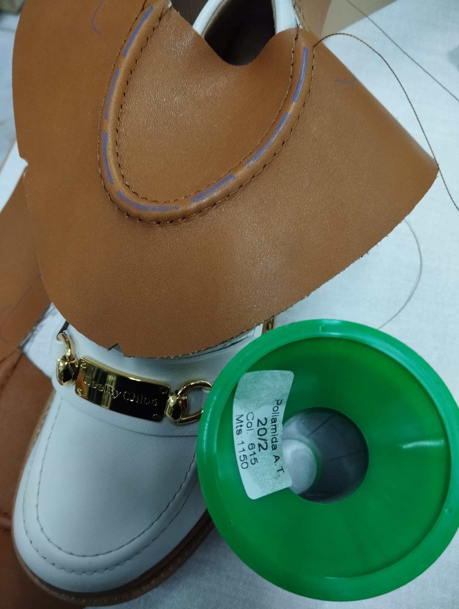 Bordones y cosidos extra