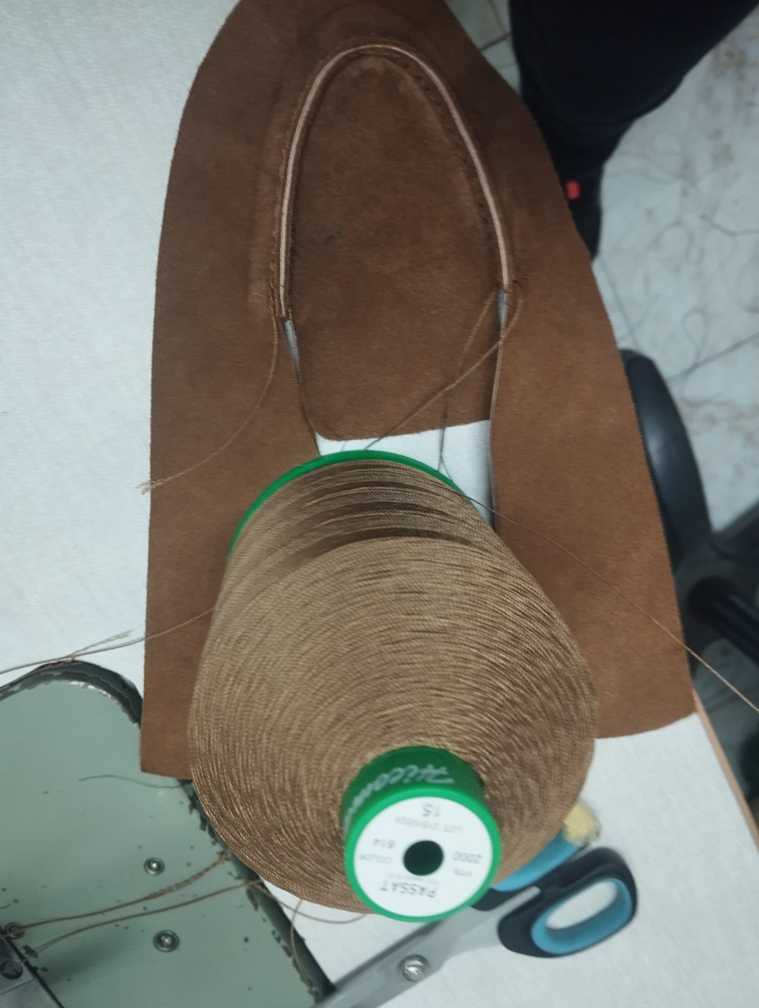 Bordones y cosidos extra